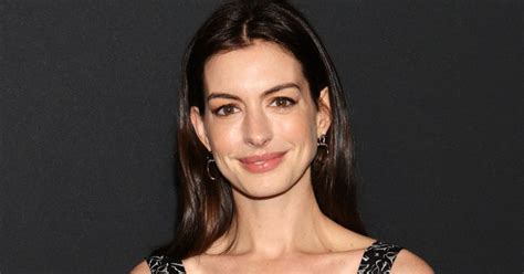 Kőkemény szex a filmvásznon: Anne Hathaway bevállalta!